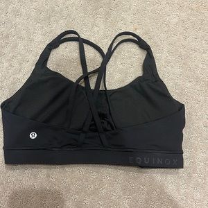 Black Lululemon Energy Bra (Equinox Collaboration - Size: 8)